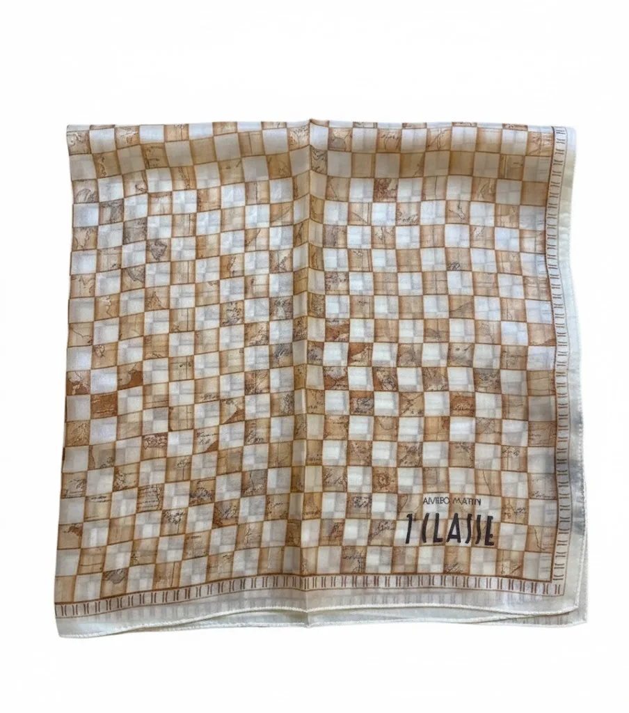 Foulard En Soie ALVIERO MARTINI Le Monde - Modèle Vintage Vert, 67x69 Cm - Élégance Italienne